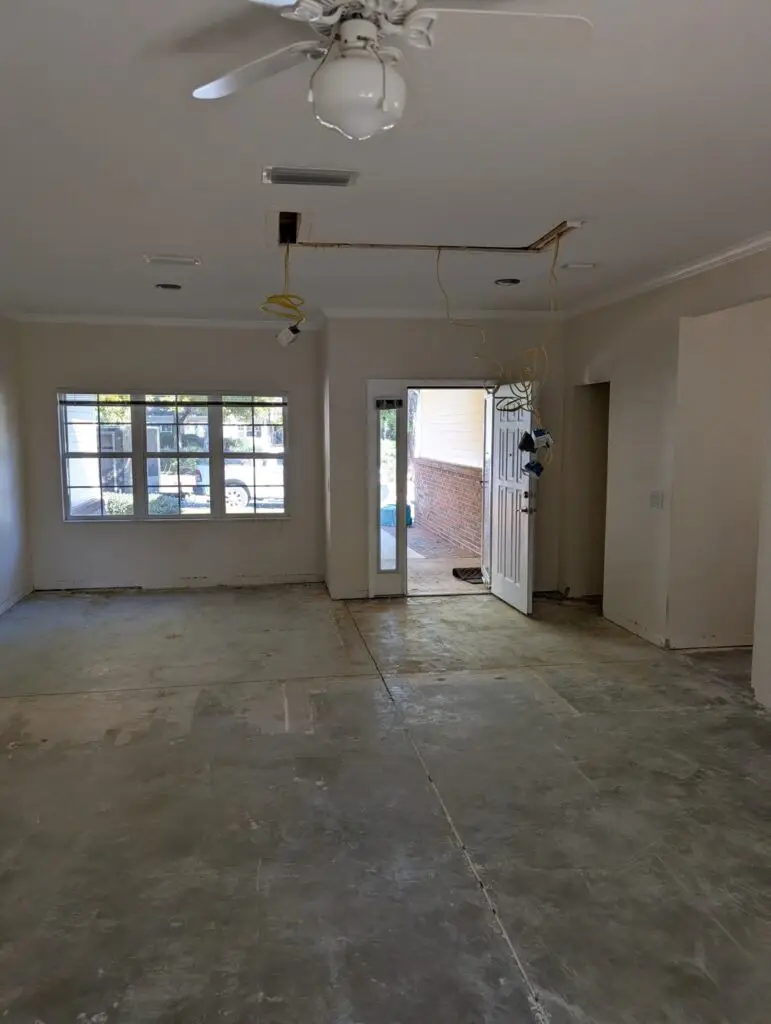 Clean subfloor after dust-free tile removal in Gainesville FL by Florida Demo Masters